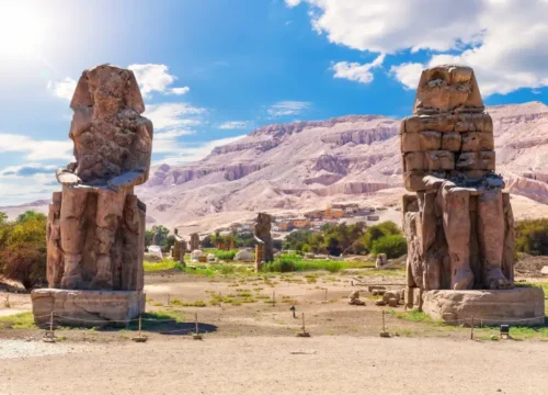 Private Luxor Queens Tour from Hurghada | Valley of the Queens – Muji Tour